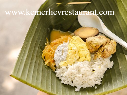 Kelezatan yang Menggoda: Menikmati Sego Liwet di Sego Liwet Bu Sri
